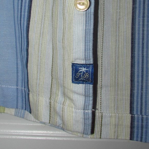 Tommy Bahama Short Sleeves Shirt Men's Medium - Picture 5 of 13